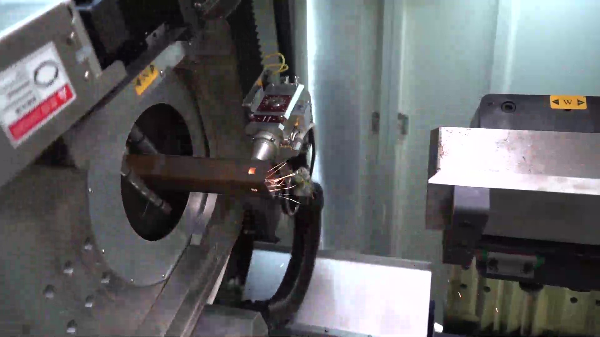 12米切管機(jī)切割光伏支架交付全過程